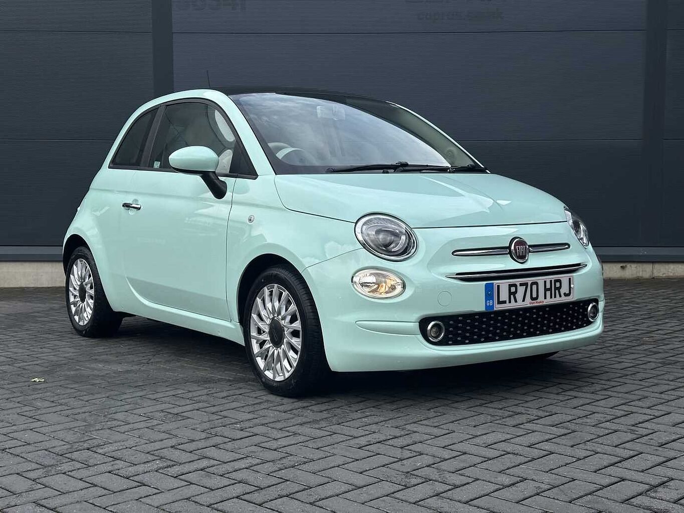 Main listing image - Fiat 500