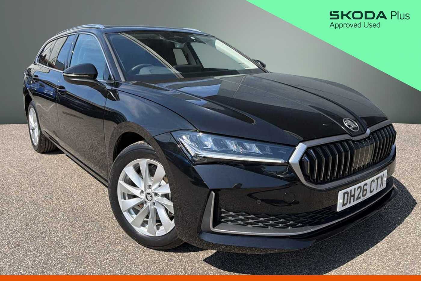 Main listing image - Skoda Superb