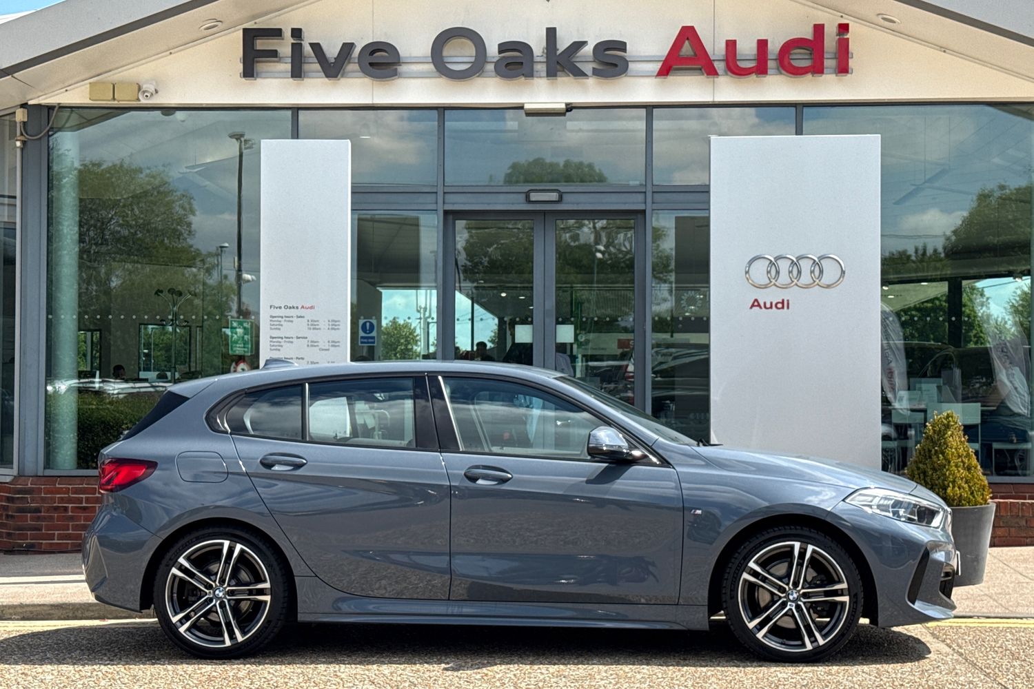Main listing image - BMW 1 Series