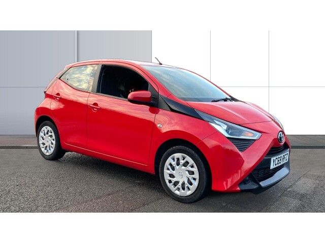 Main listing image - Toyota Aygo