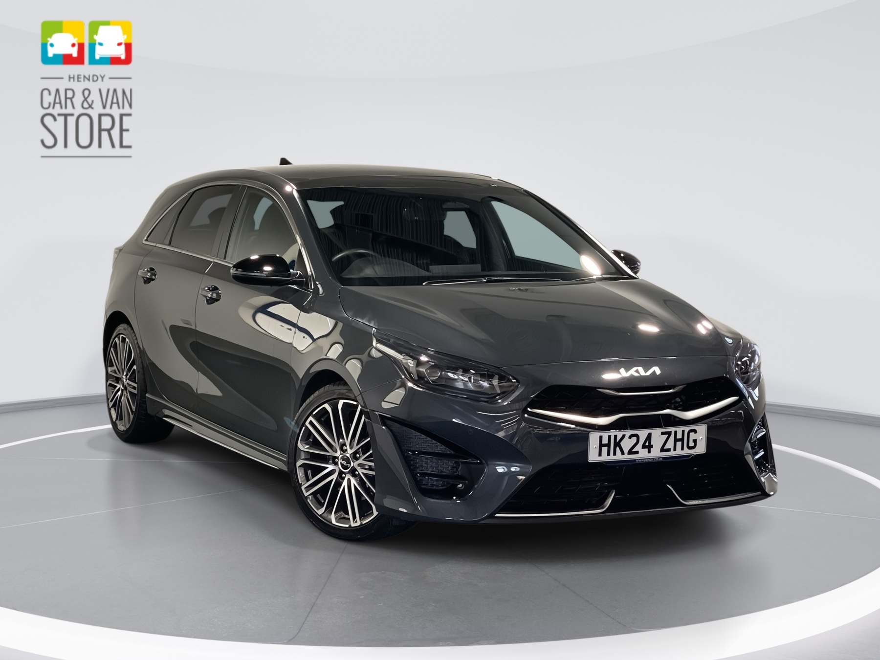 Main listing image - Kia Ceed