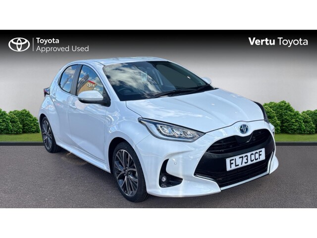 Main listing image - Toyota Yaris