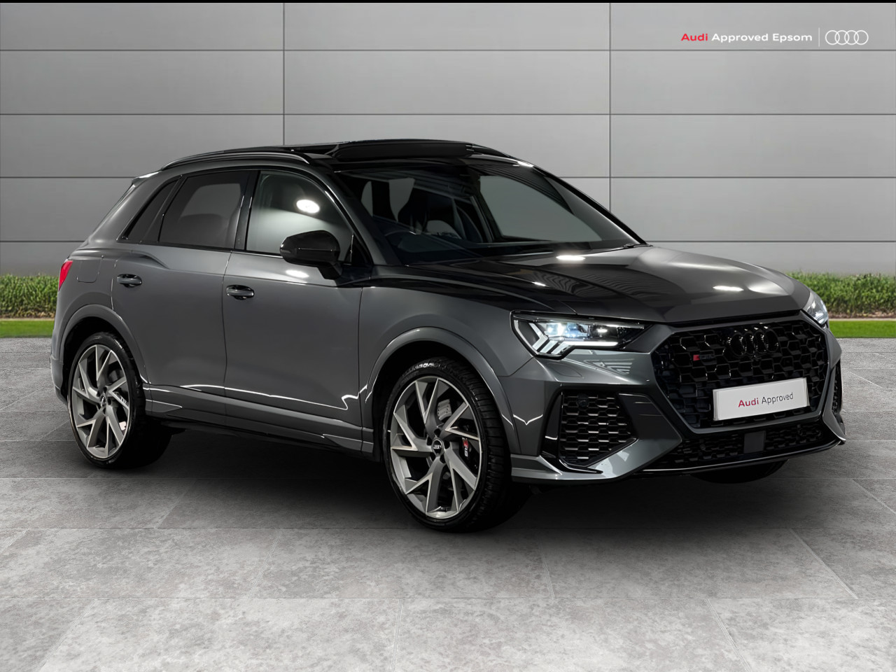 Main listing image - Audi RS Q3
