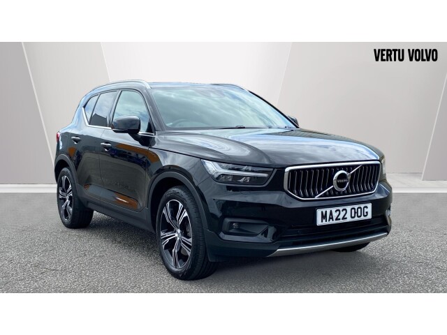 Main listing image - Volvo XC40 Recharge