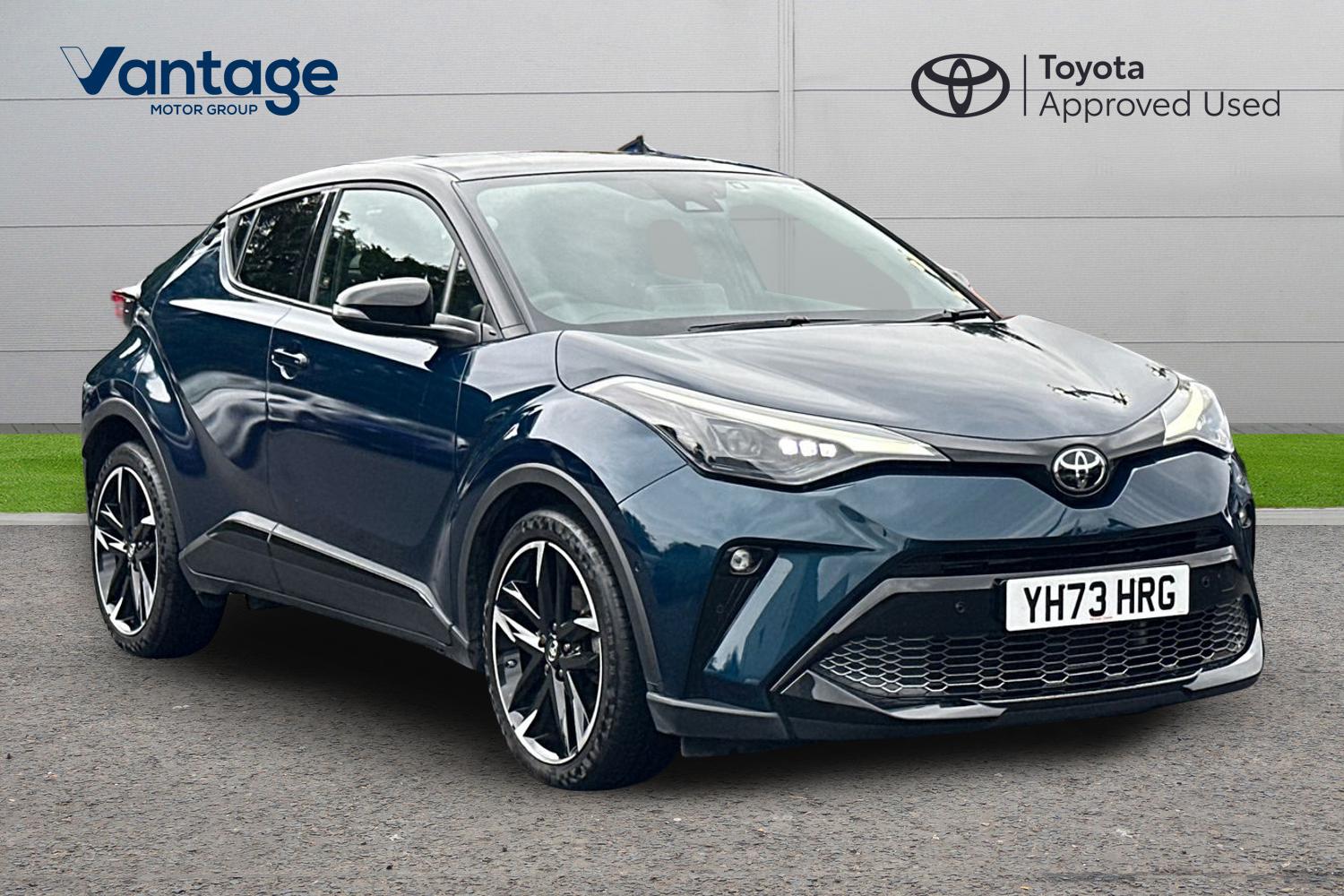 Main listing image - Toyota C-HR