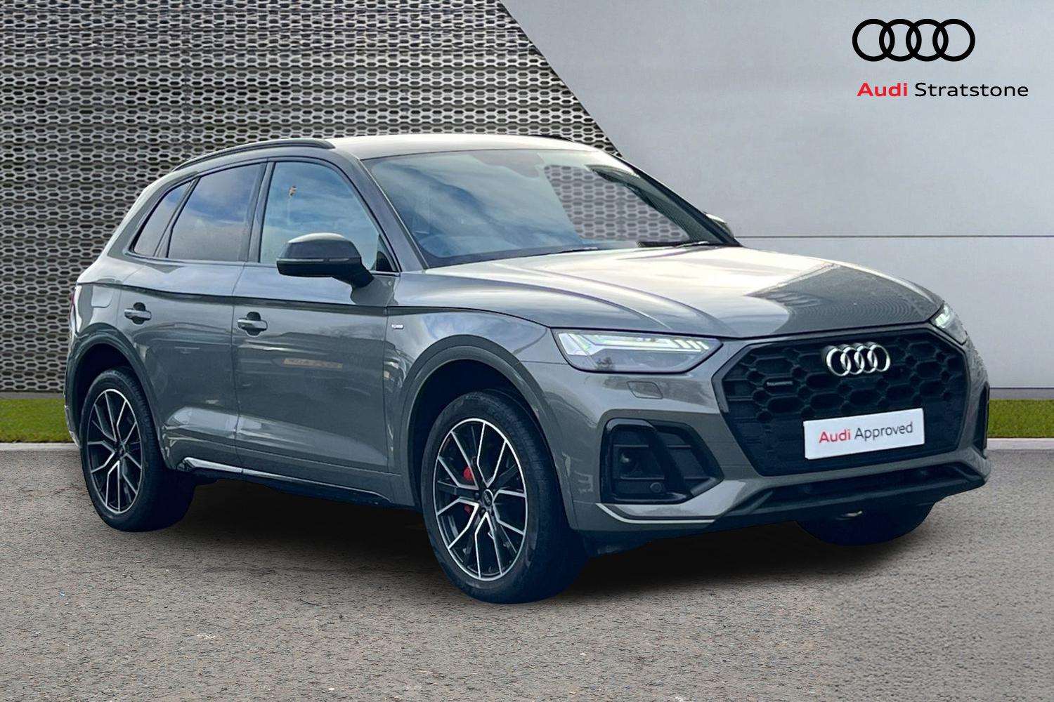 Main listing image - Audi Q5