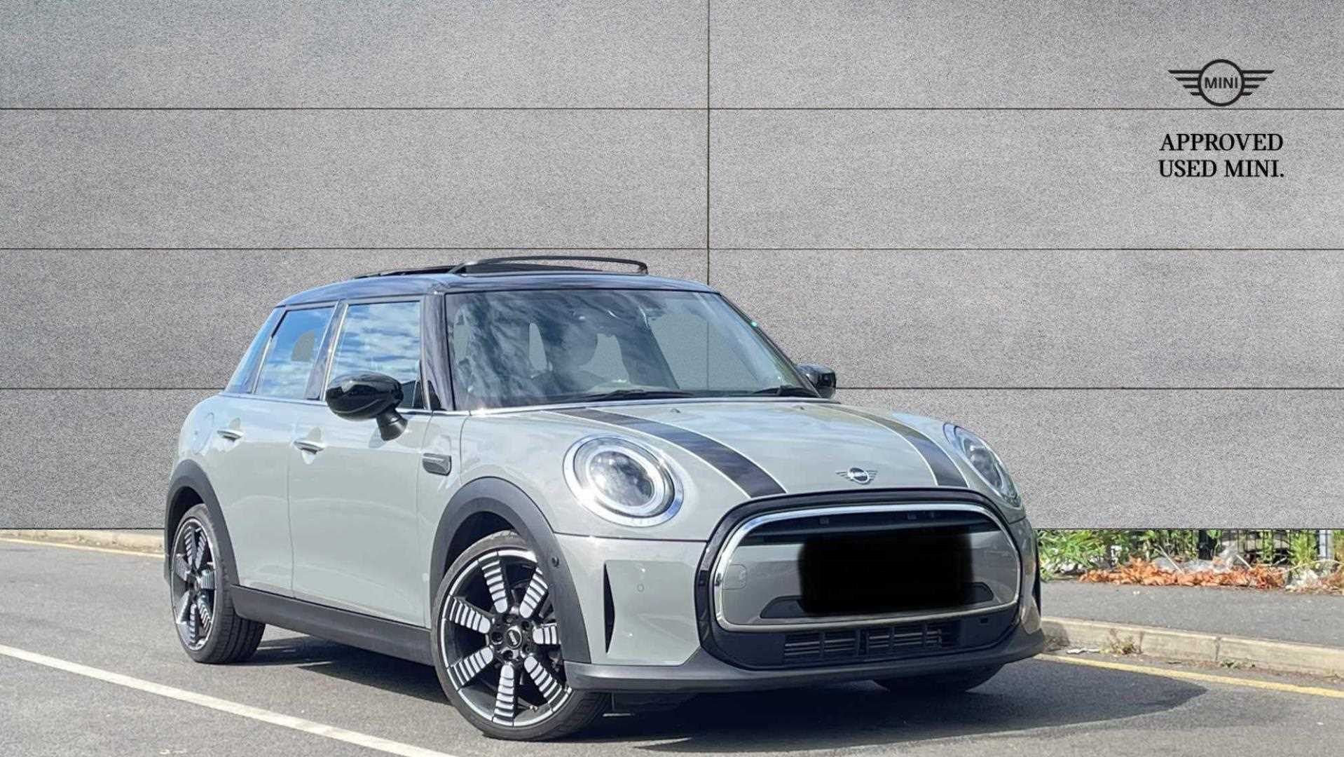 Main listing image - MINI Hatchback 5dr