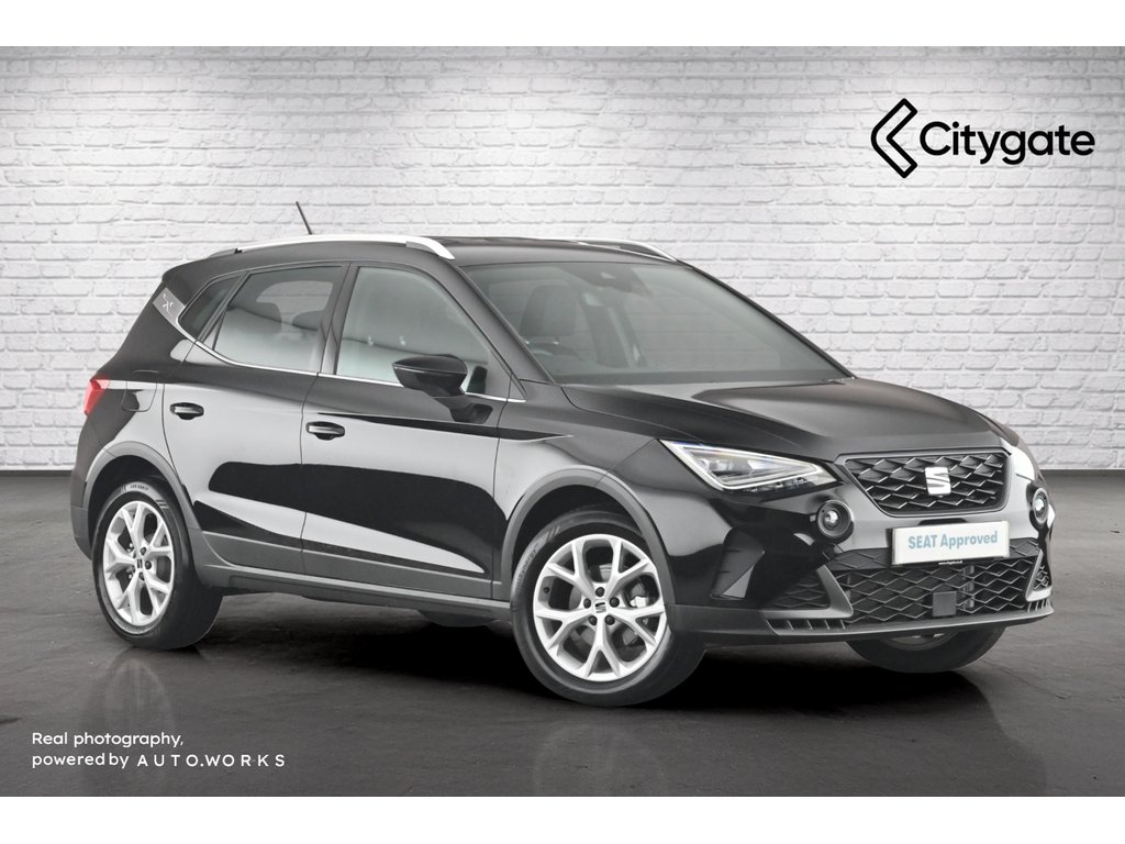 Main listing image - SEAT Arona