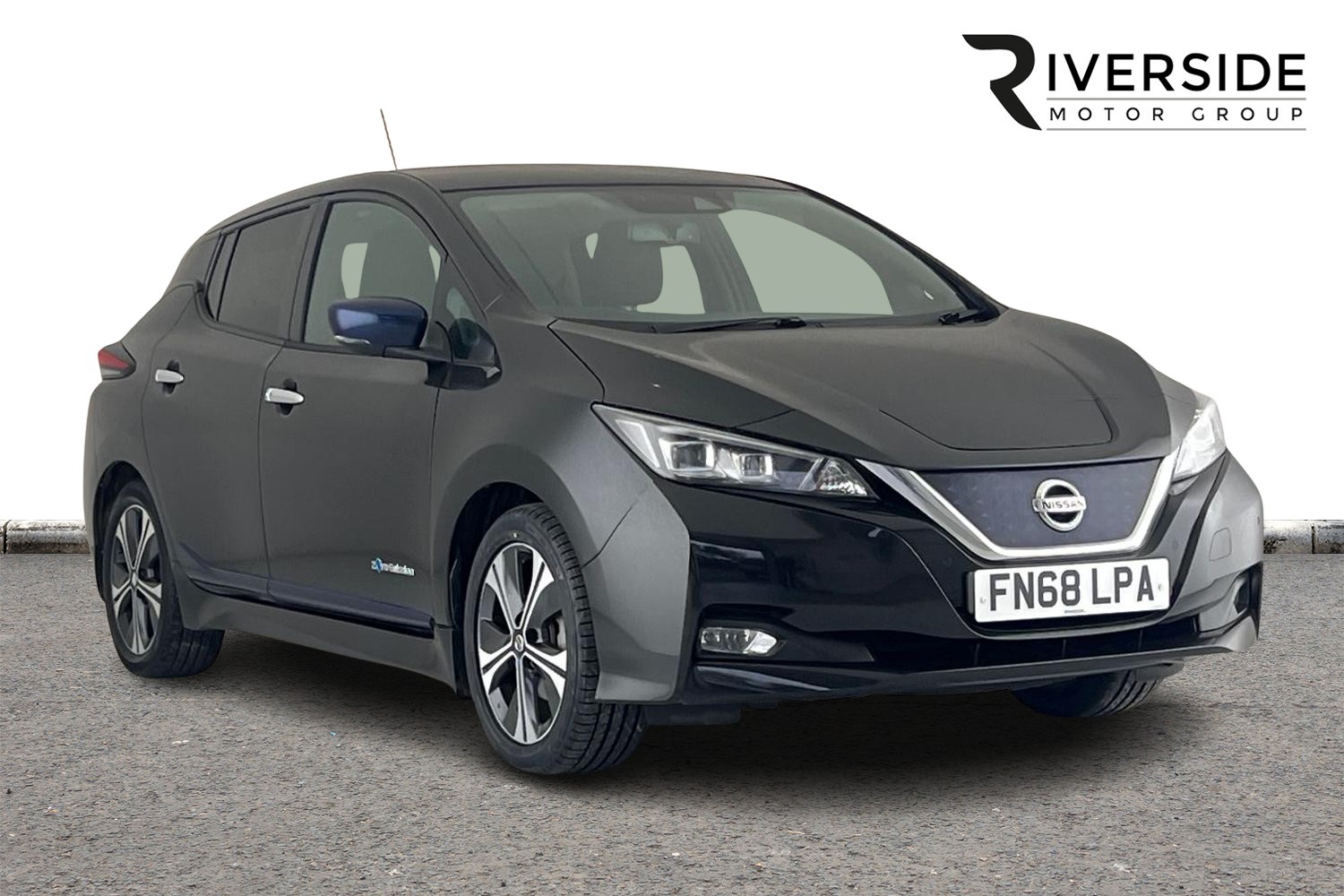 Main listing image - Nissan Leaf