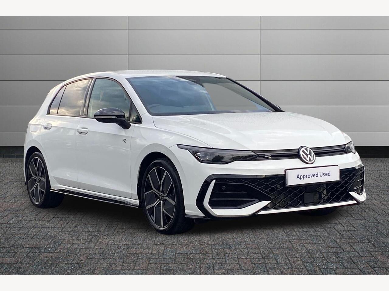 Main listing image - Volkswagen Golf