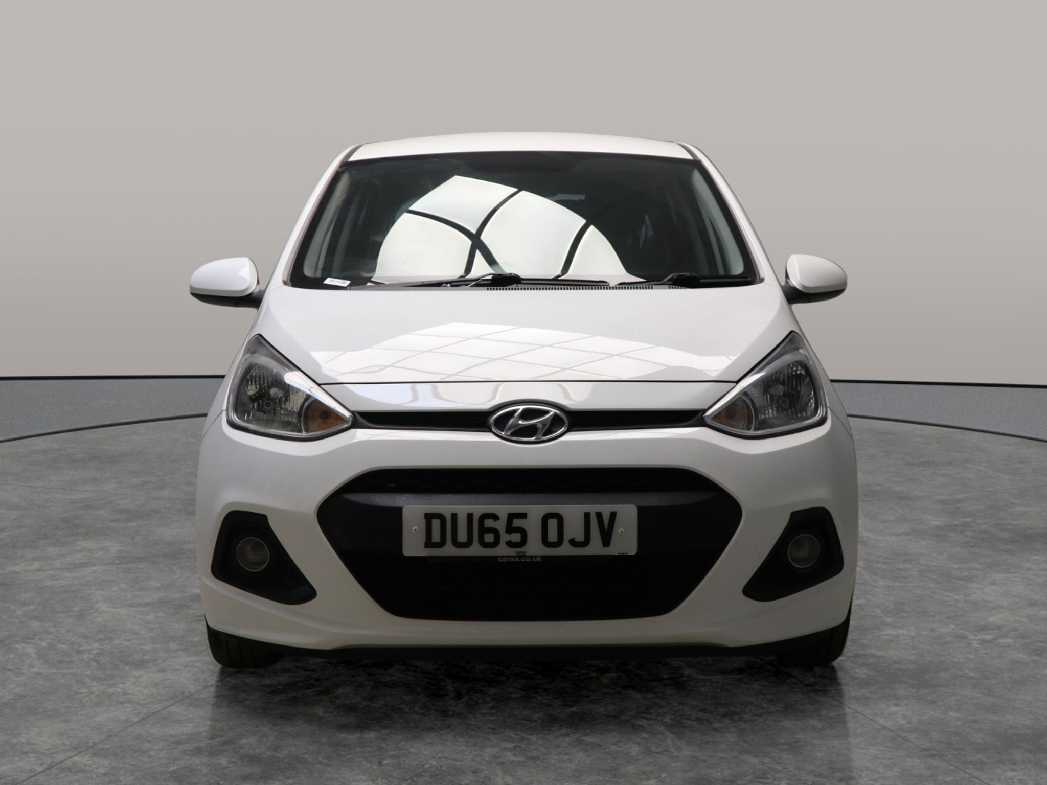 Main listing image - Hyundai i10