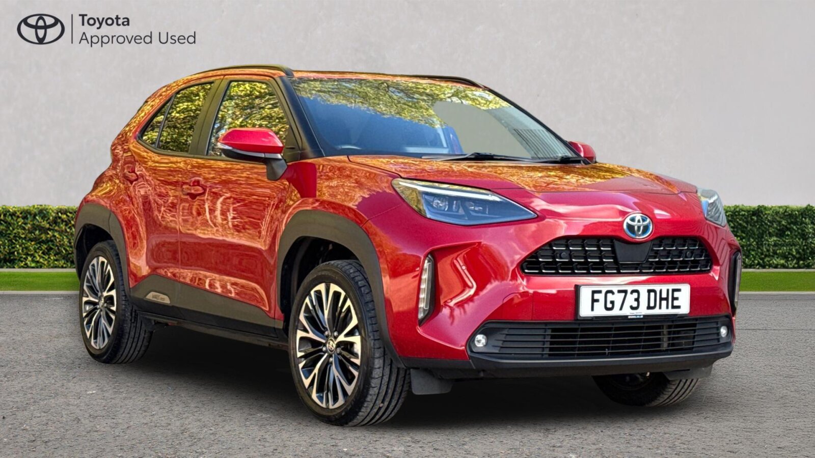 Main listing image - Toyota Yaris Cross
