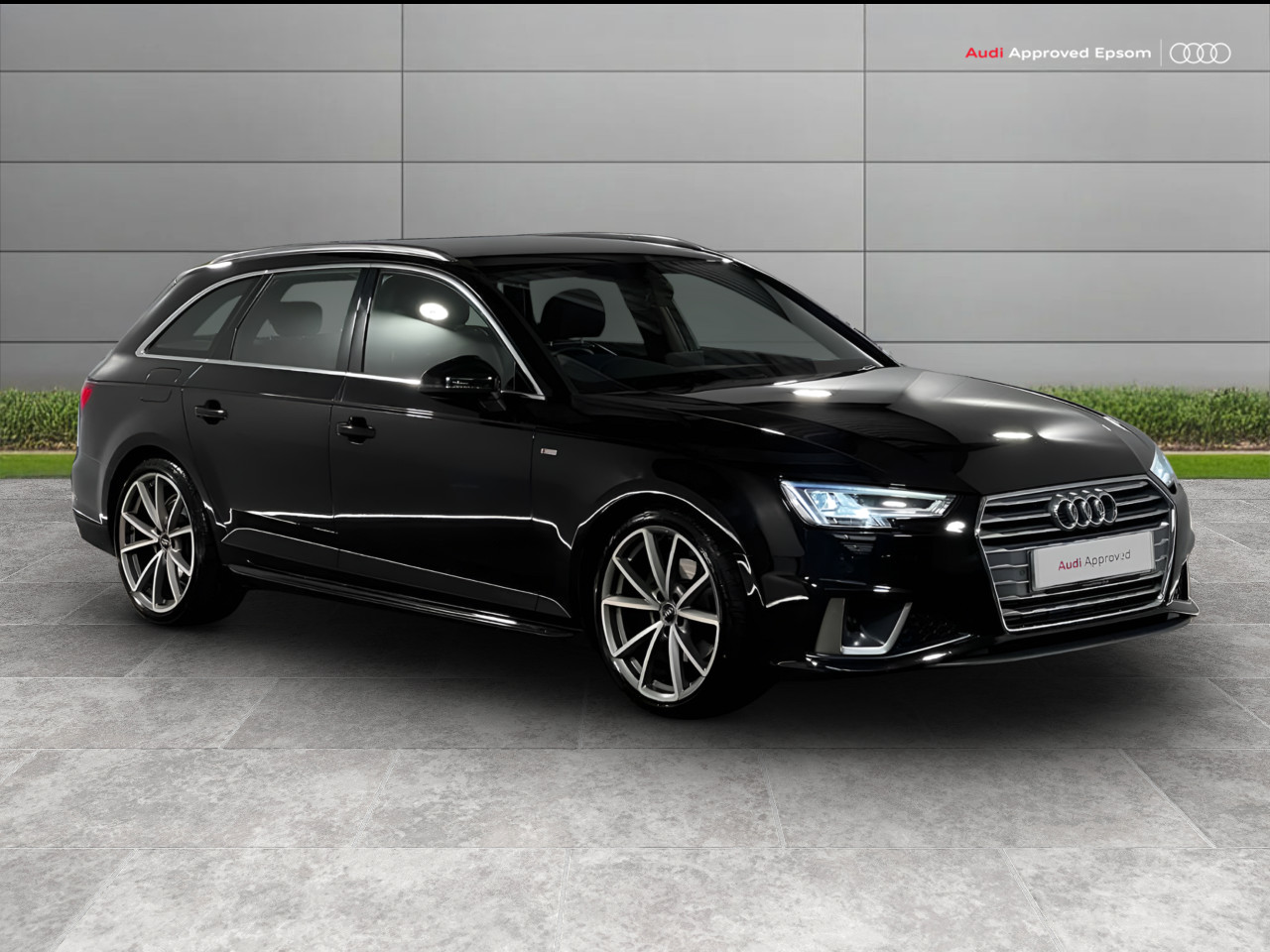 Main listing image - Audi A4 Avant