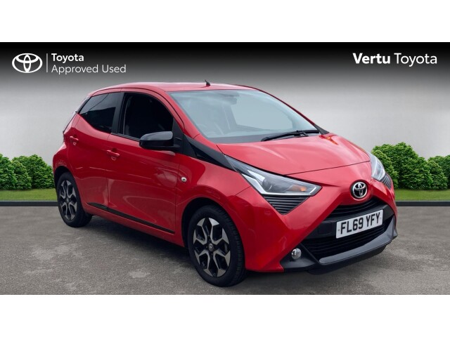 Main listing image - Toyota Aygo