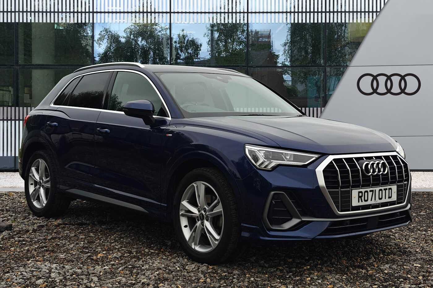 Main listing image - Audi Q3