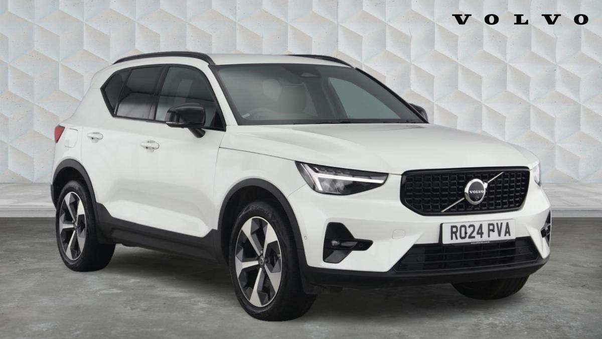 Main listing image - Volvo XC40