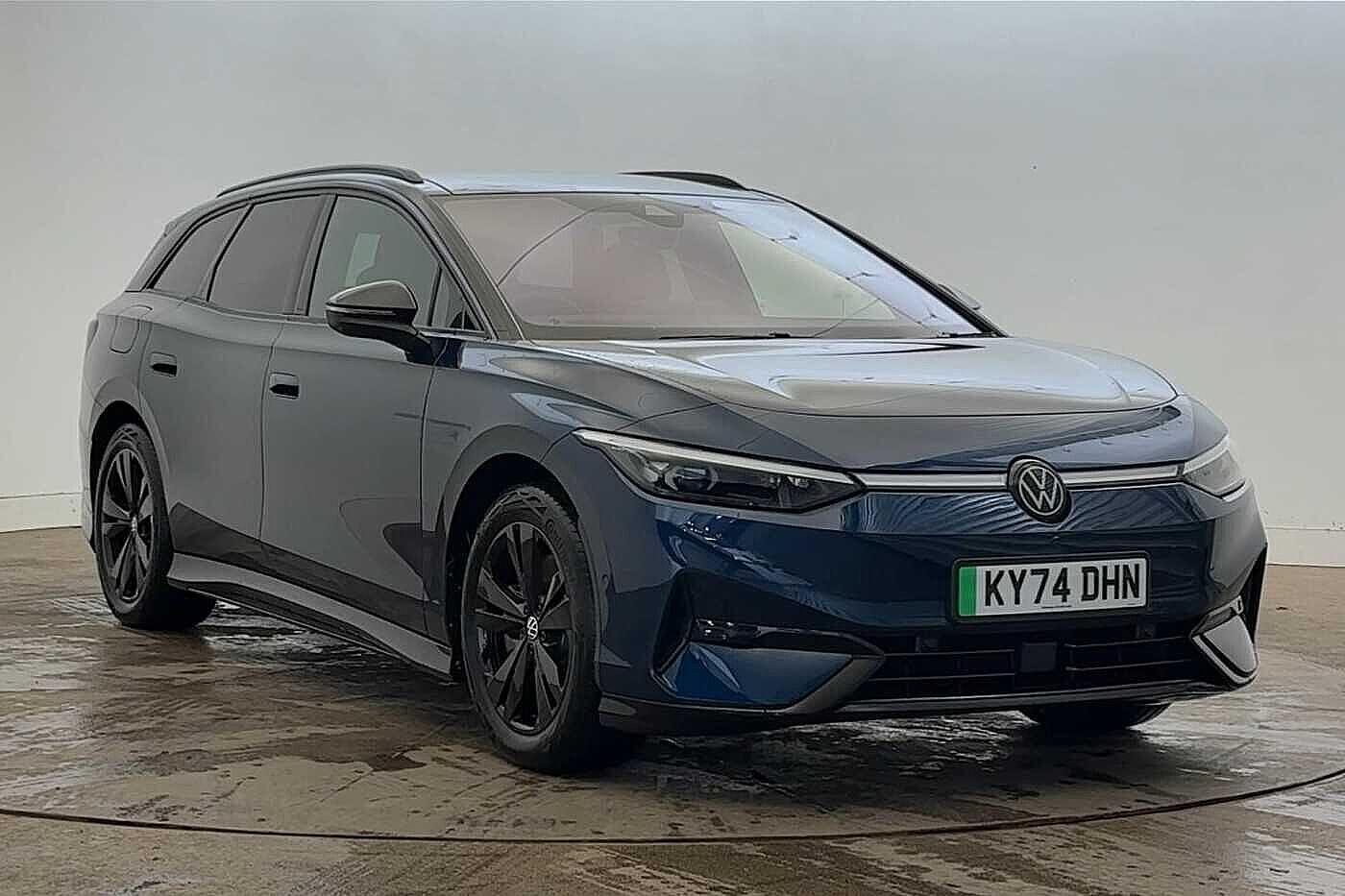 Main listing image - Volkswagen ID.7