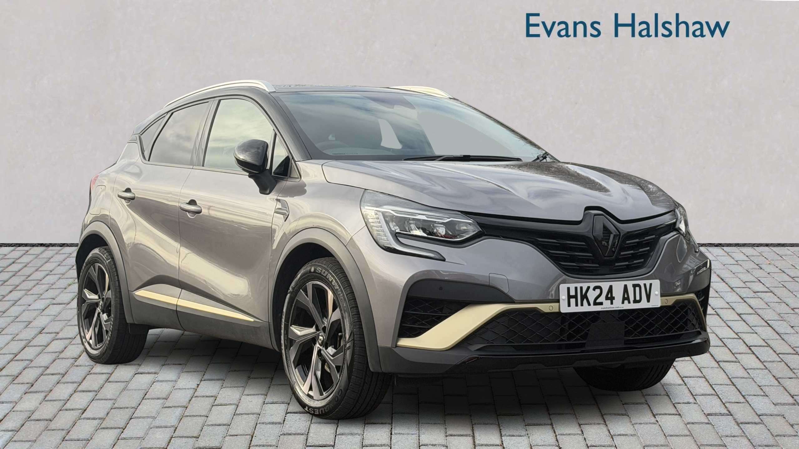 Main listing image - Renault Captur