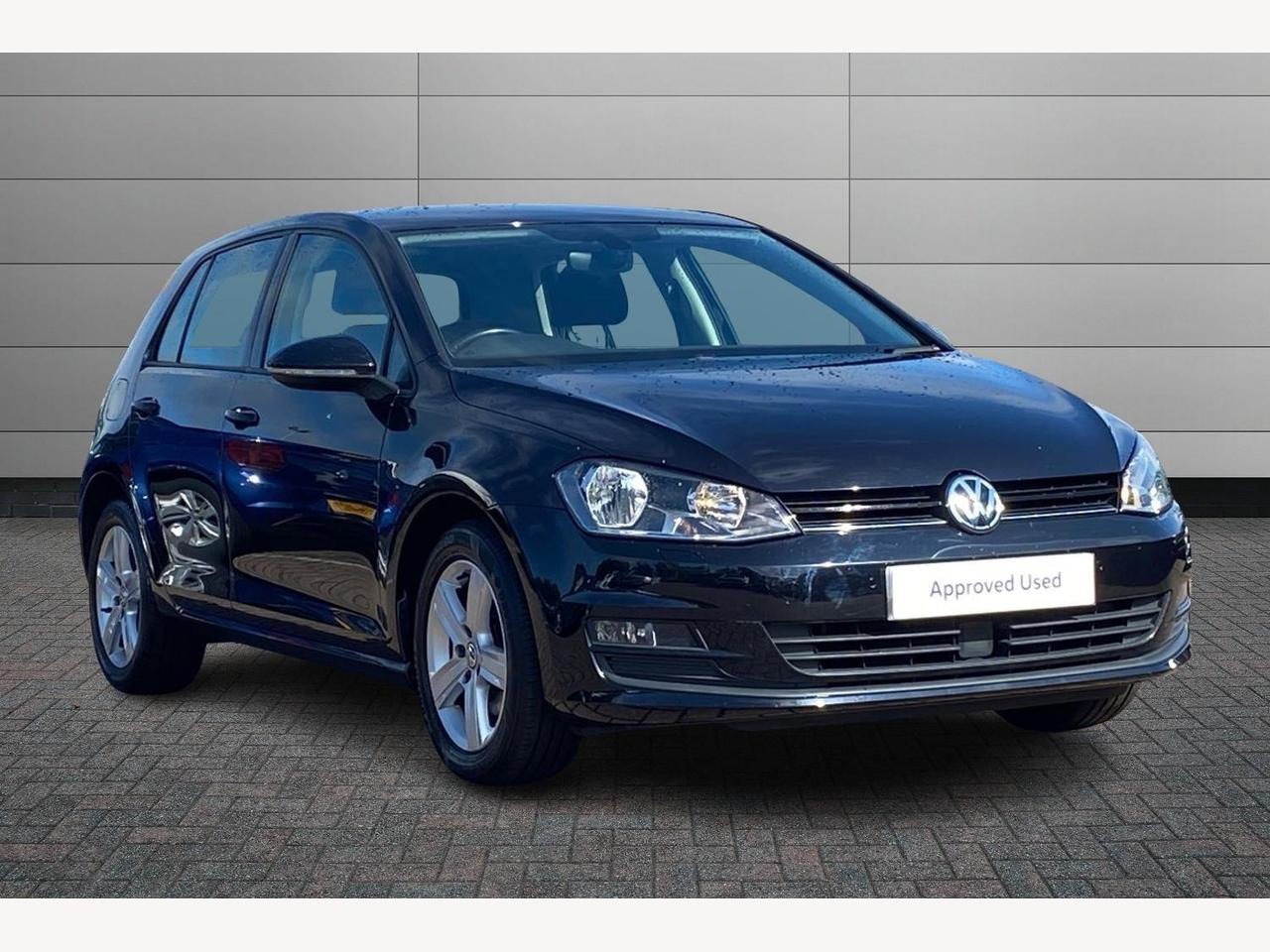 Main listing image - Volkswagen Golf