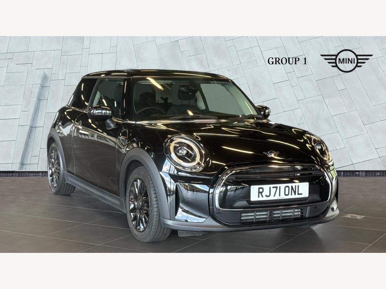 Main listing image - MINI Hatchback