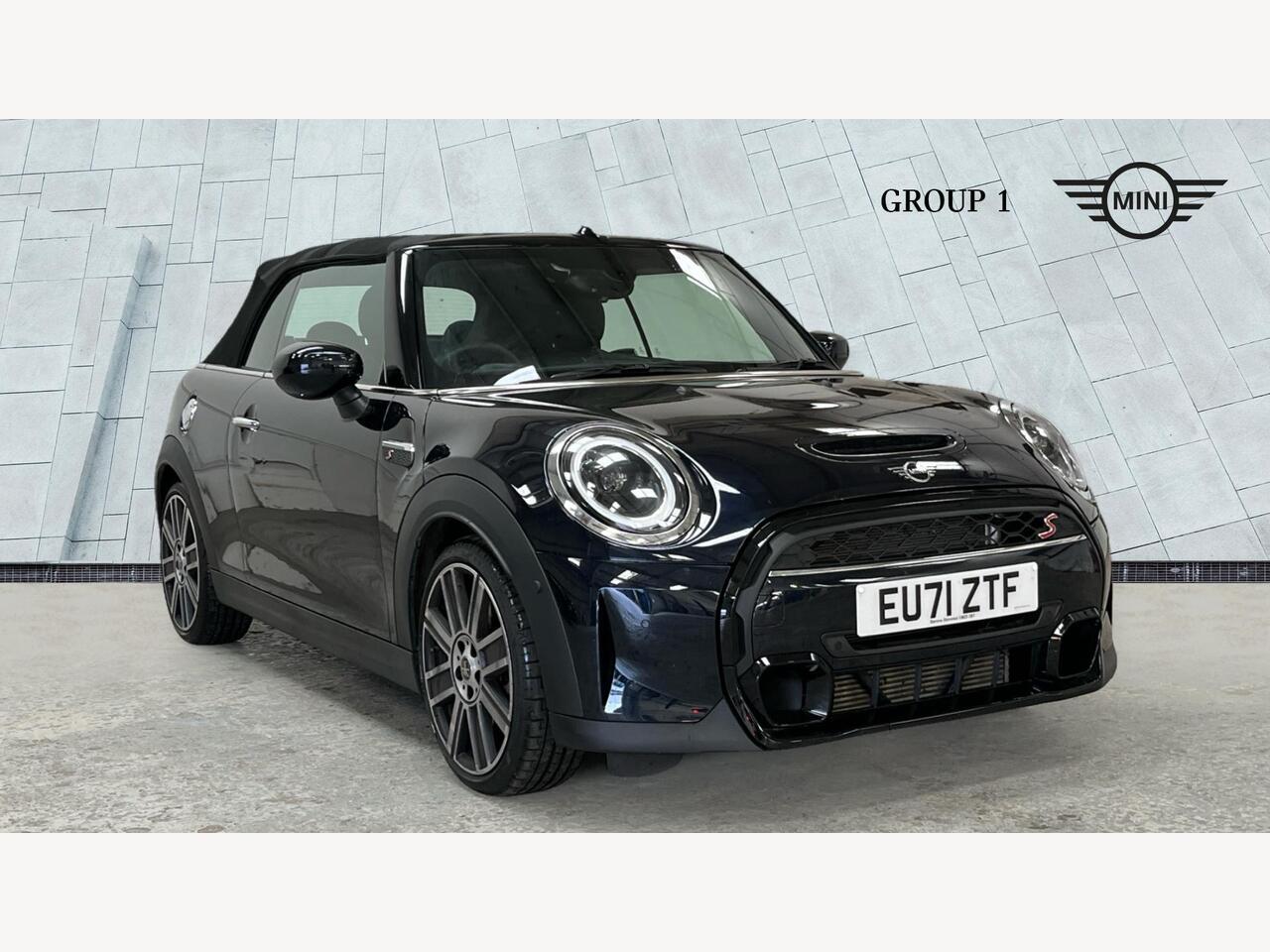 Main listing image - MINI Convertible