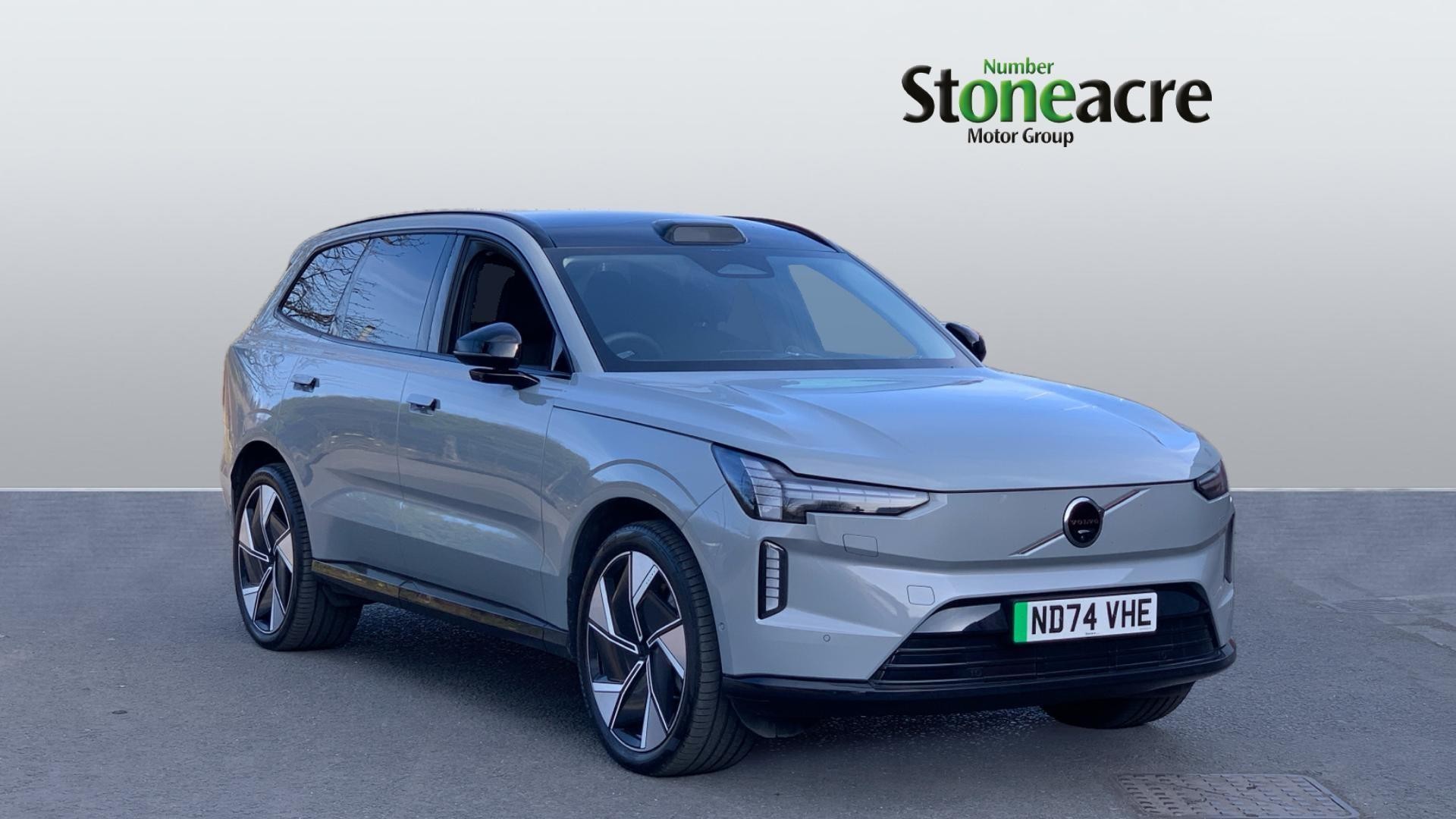 Main listing image - Volvo Ex90