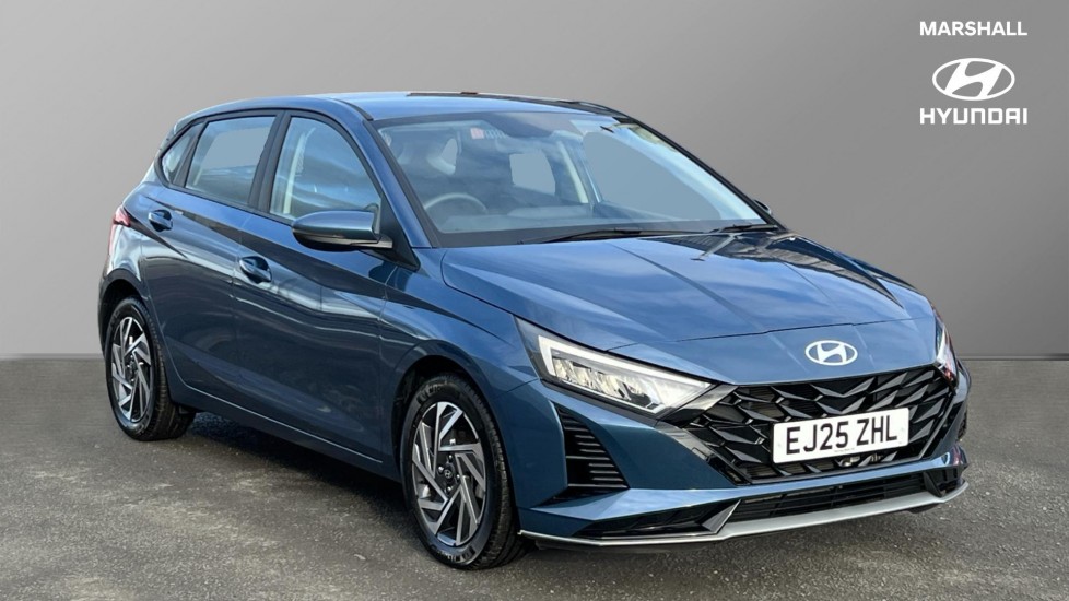 Main listing image - Hyundai i20