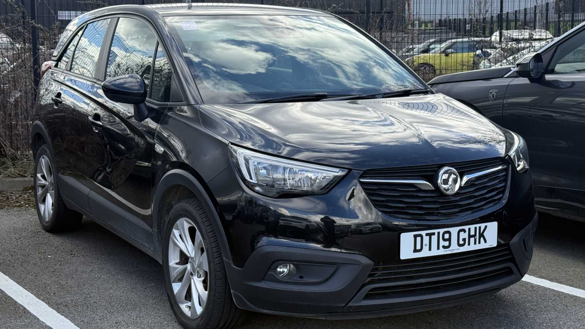 Main listing image - Vauxhall Crossland X