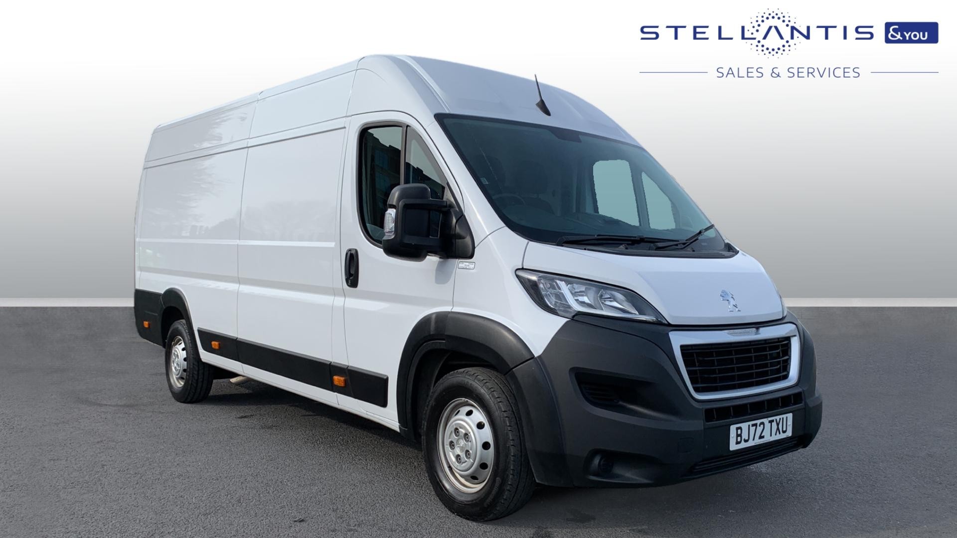 Main listing image - Peugeot Boxer