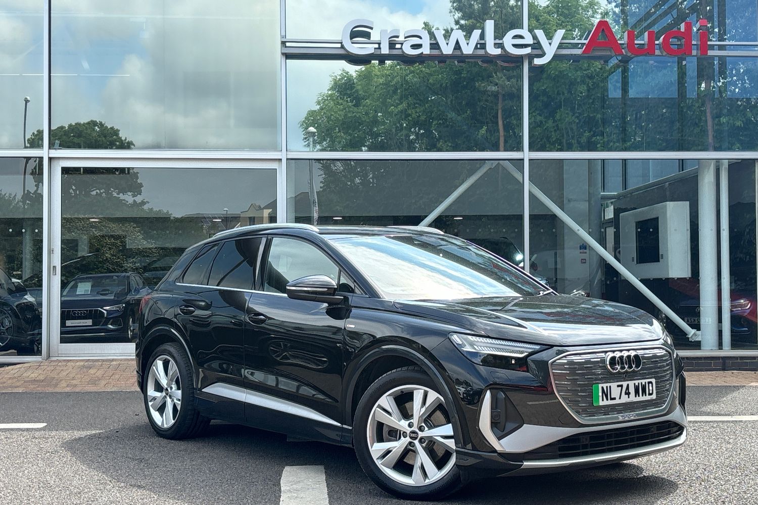 Main listing image - Audi Q4