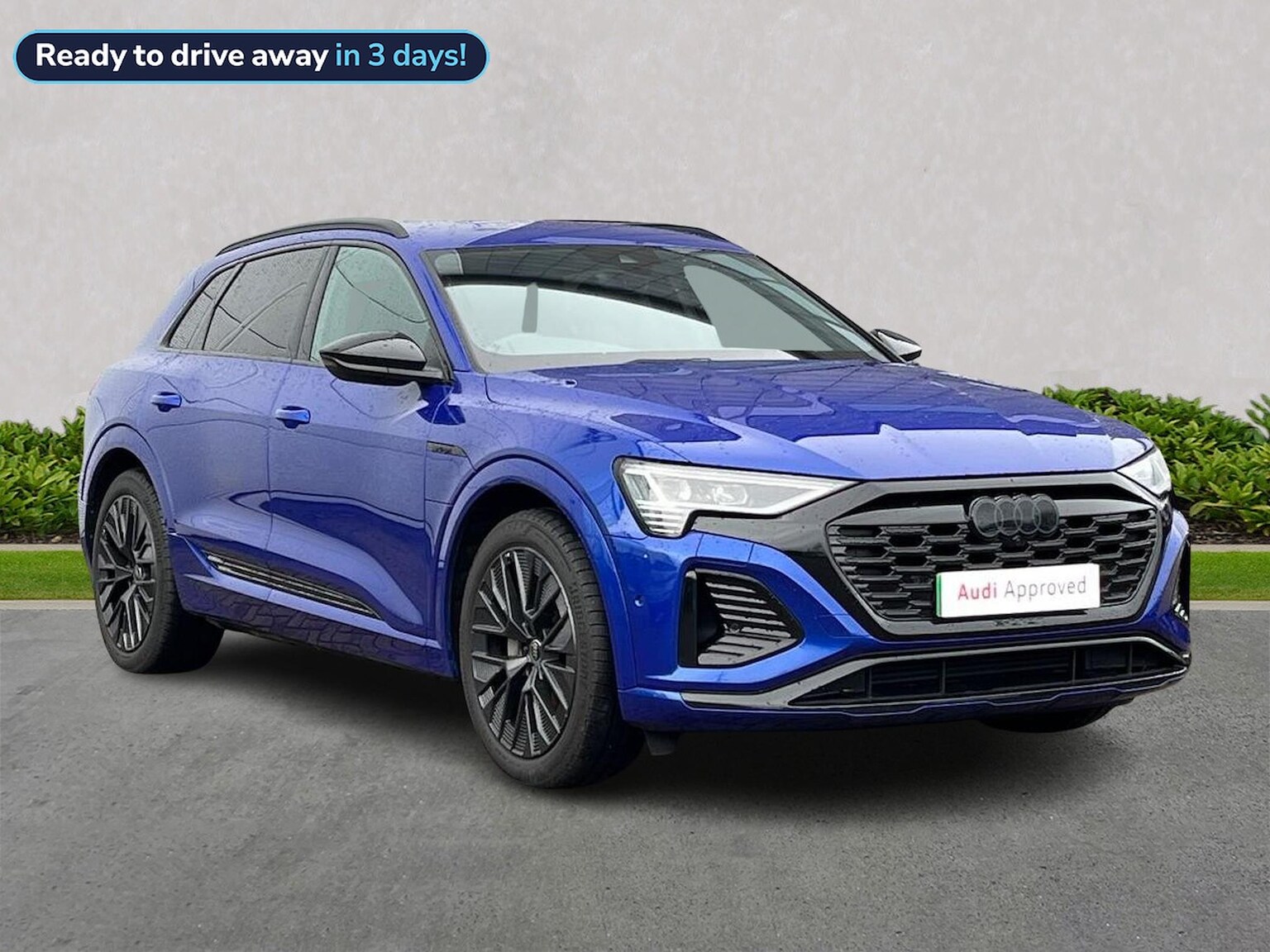 Main listing image - Audi Q8 e-tron