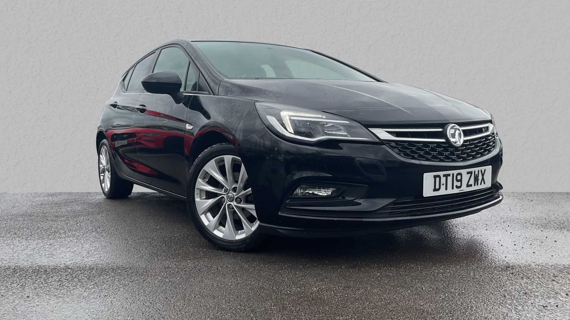 Main listing image - Vauxhall Astra