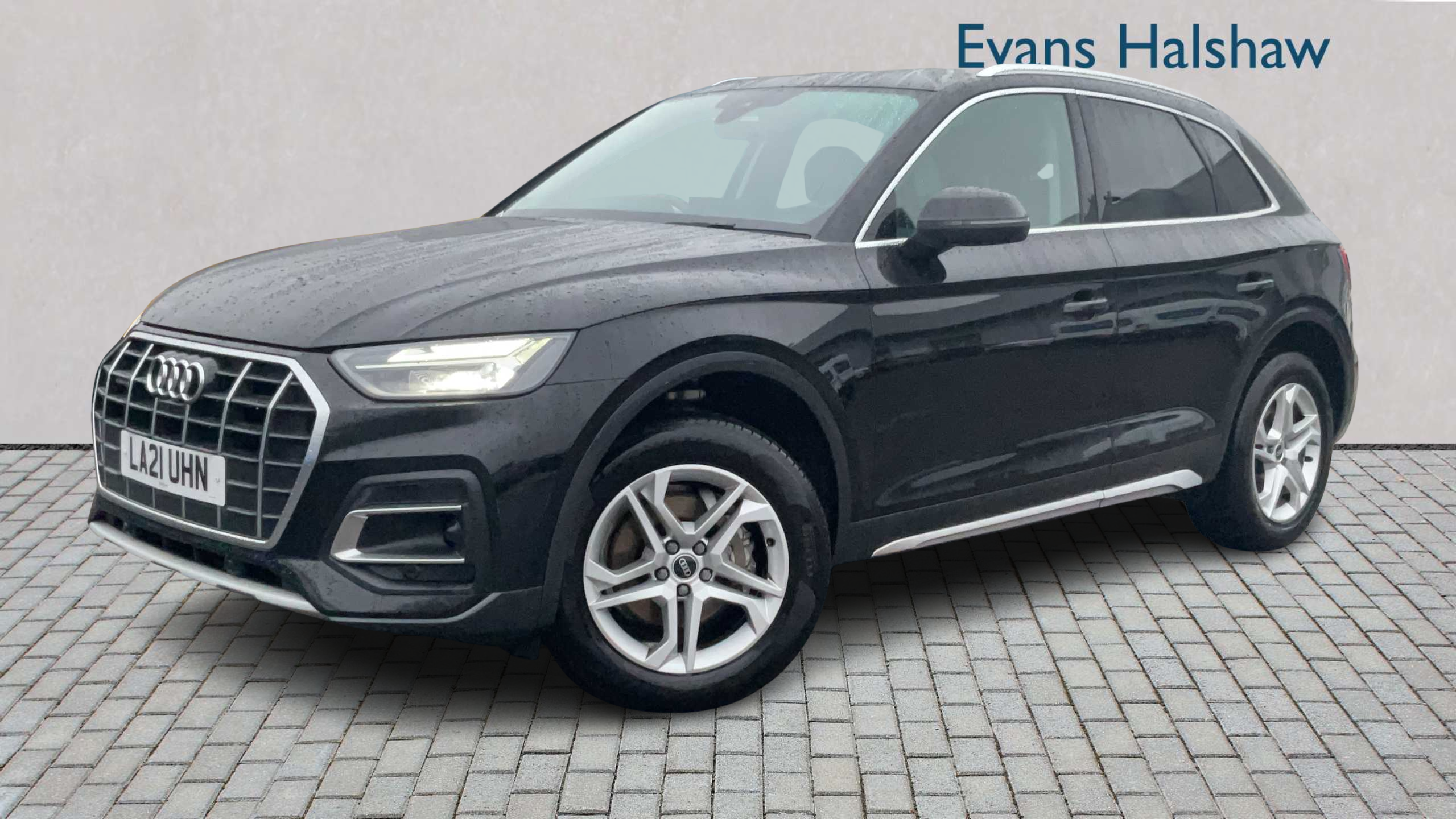 Main listing image - Audi Q5