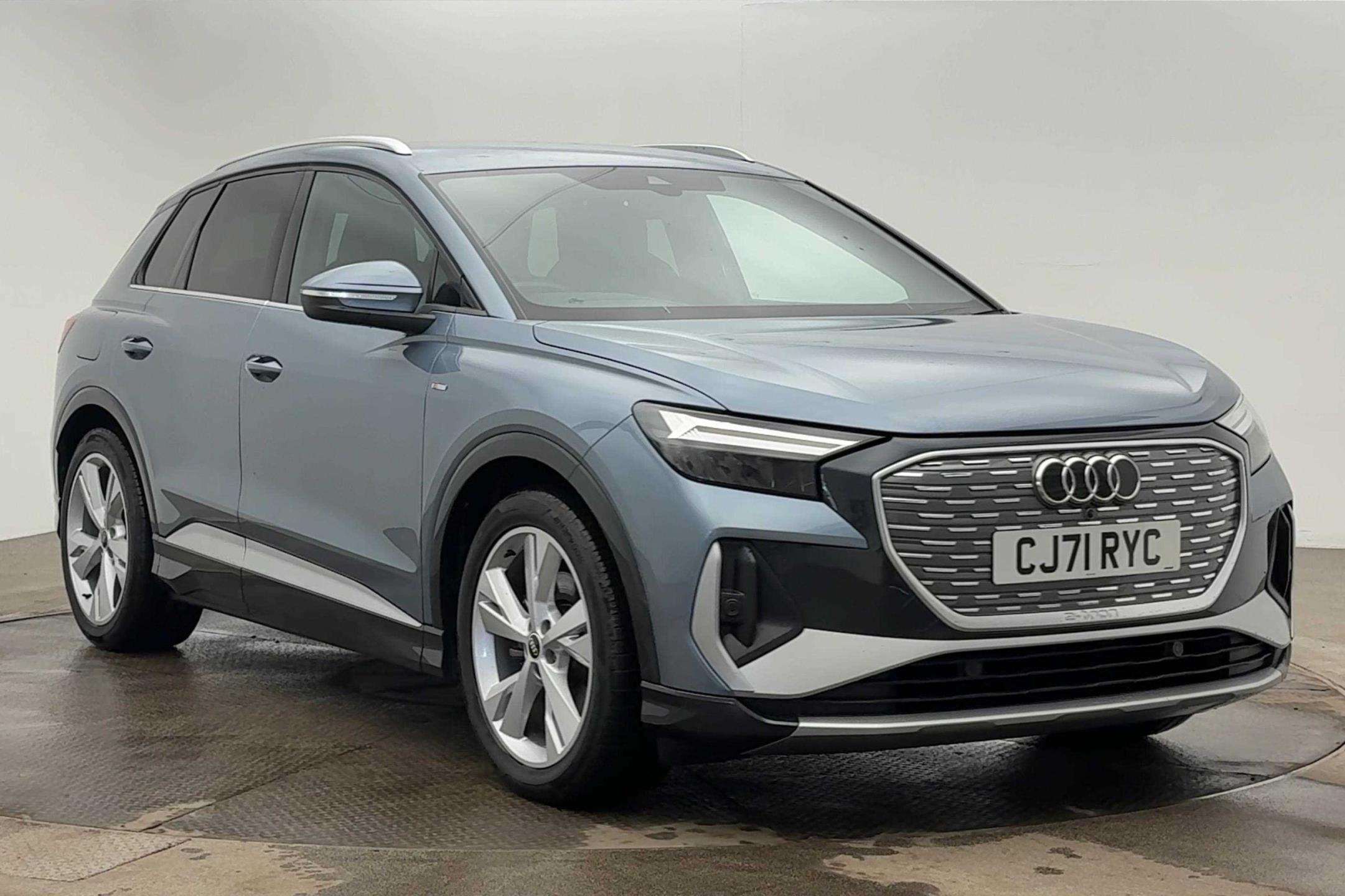 Main listing image - Audi Q4