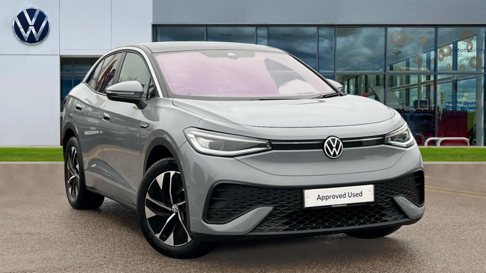 Main listing image - Volkswagen ID.5