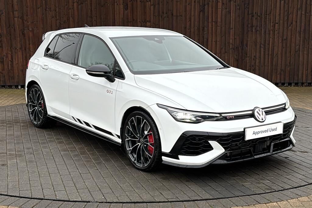 Main listing image - Volkswagen Golf GTI