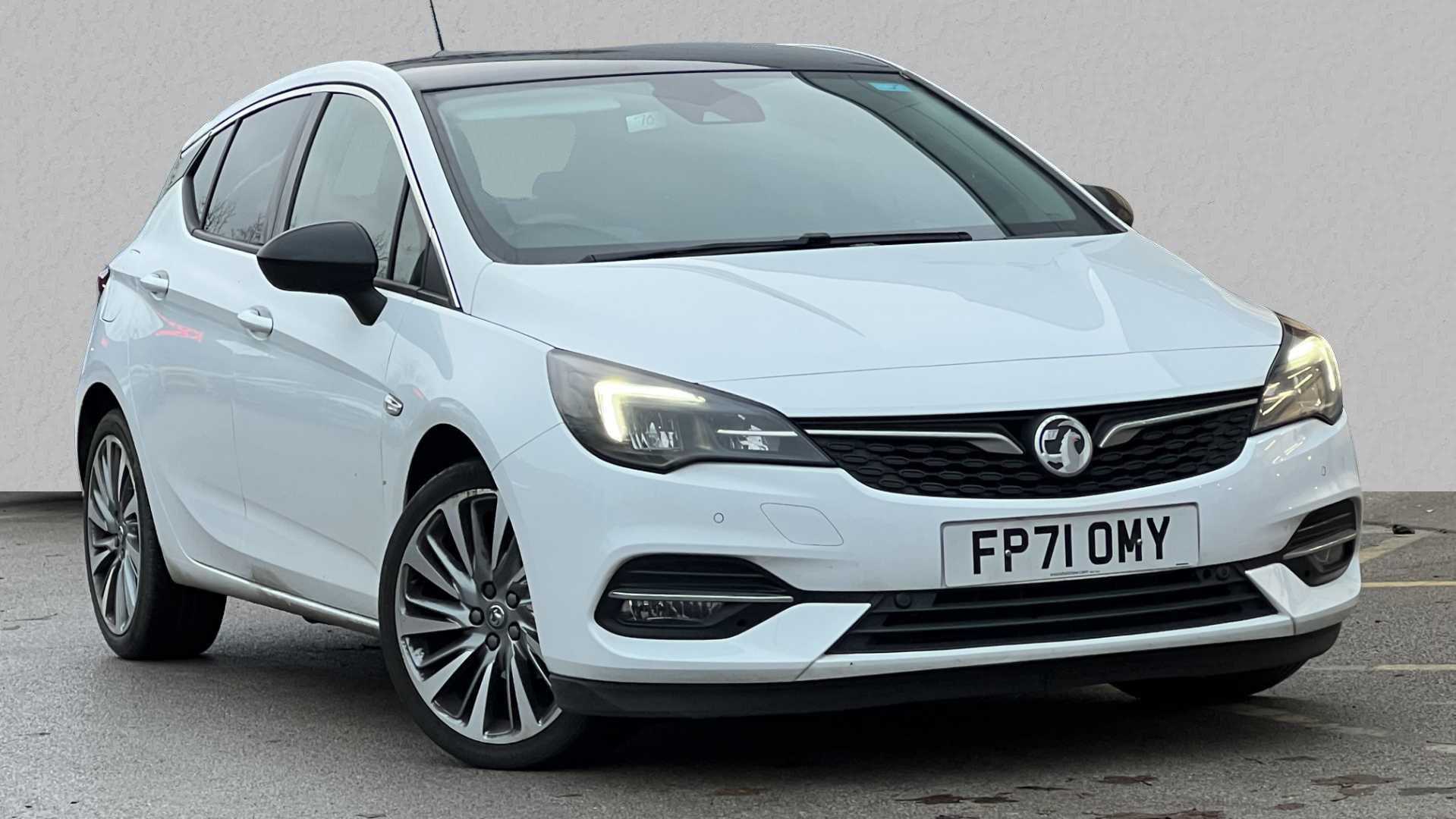 Main listing image - Vauxhall Astra