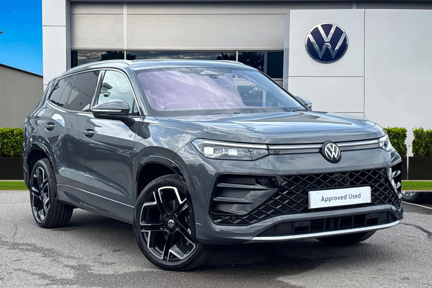 Main listing image - Volkswagen Tayron