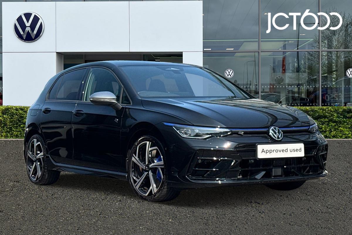 Main listing image - Volkswagen Golf