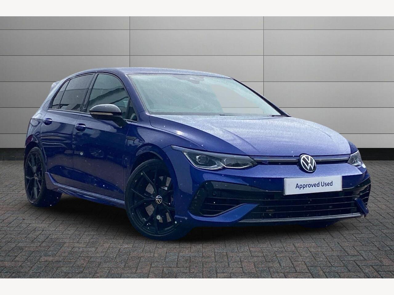 Main listing image - Volkswagen Golf R