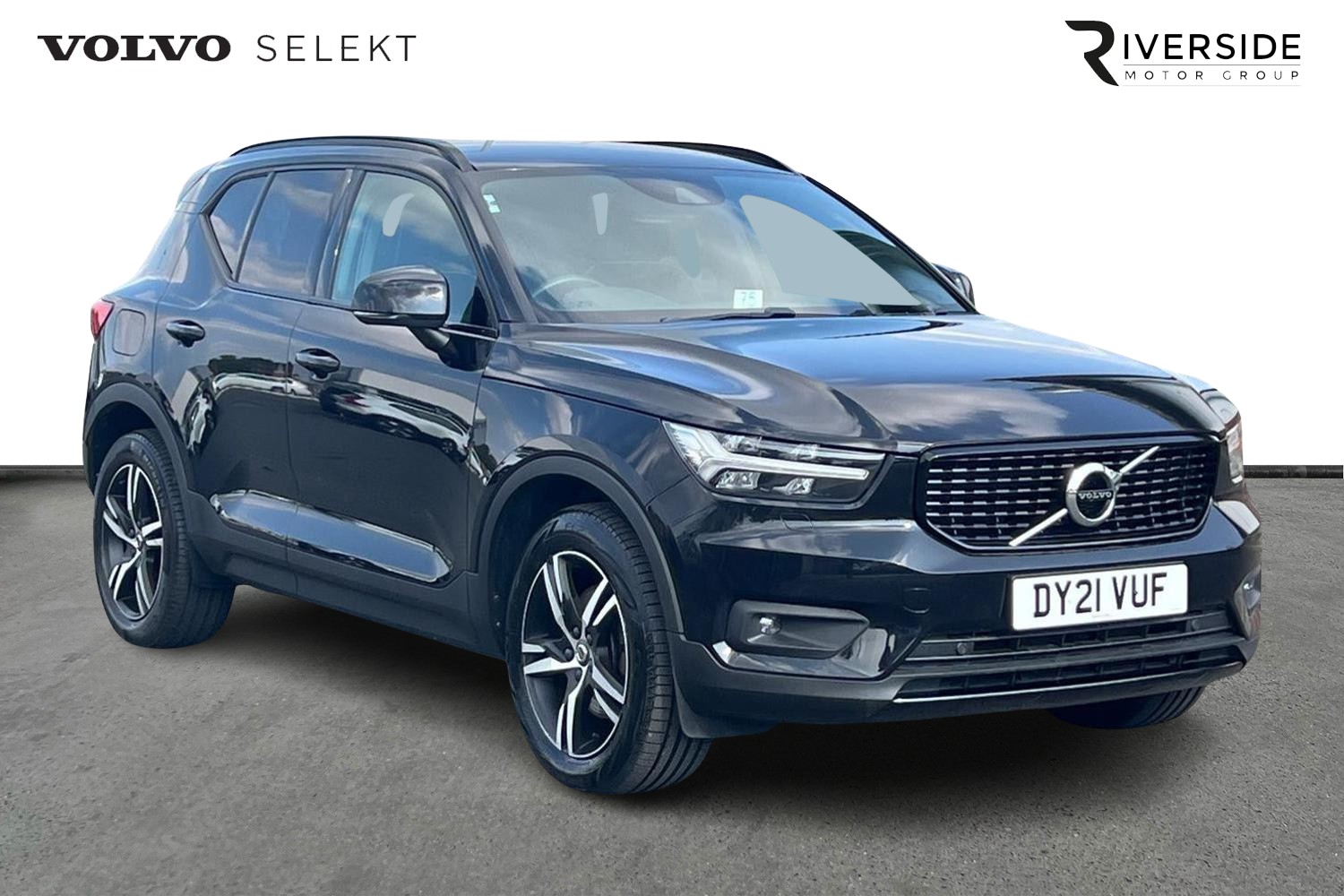 Main listing image - Volvo XC40