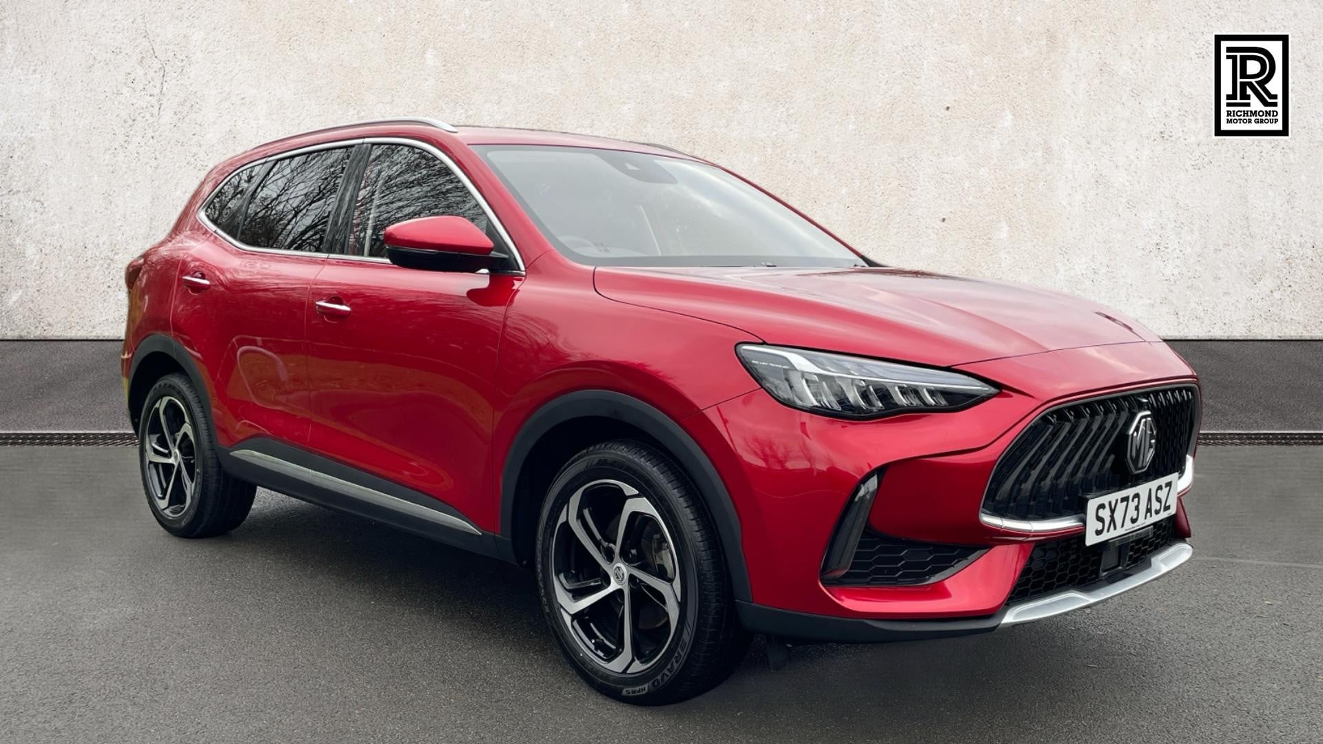 Main listing image - MG HS