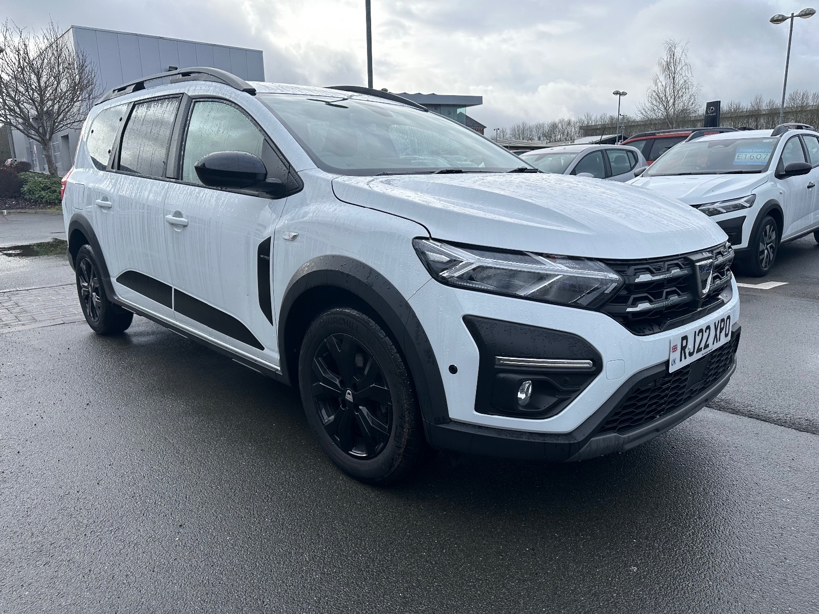 Main listing image - Dacia Jogger