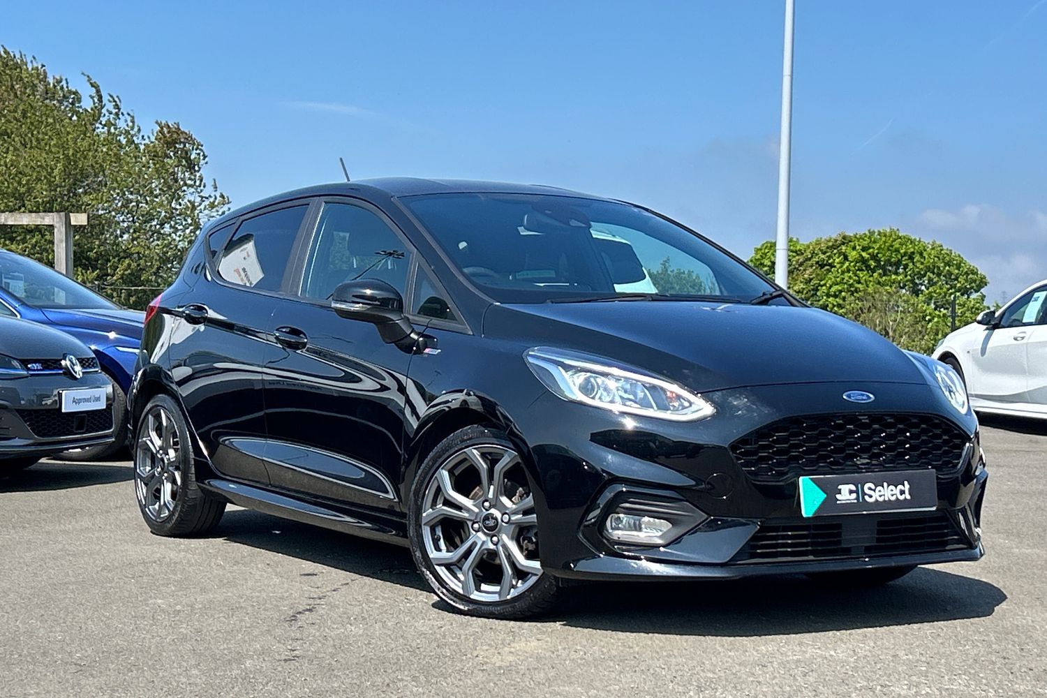 Main listing image - Ford Fiesta