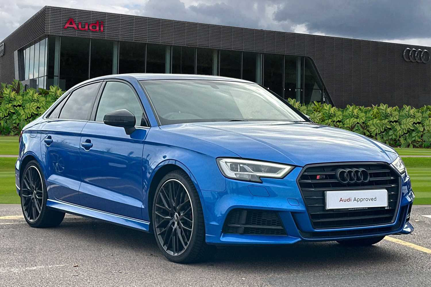 Main listing image - Audi S3