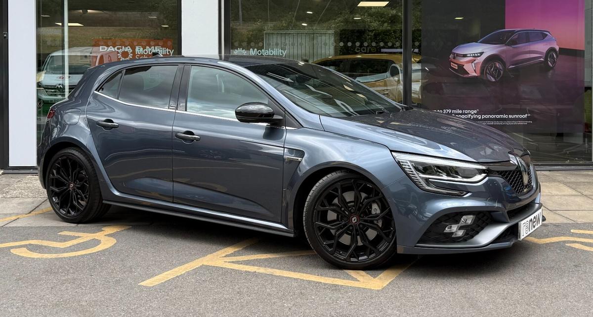 Main listing image - Renault Megane R.S.