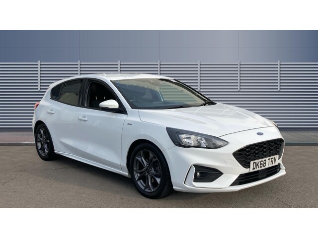 Main listing image - Ford Focus