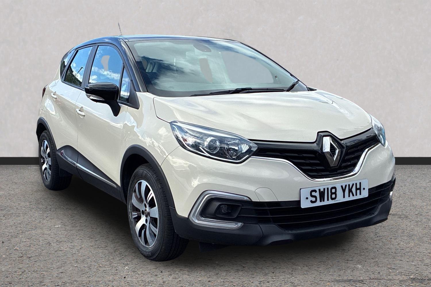Main listing image - Renault Captur