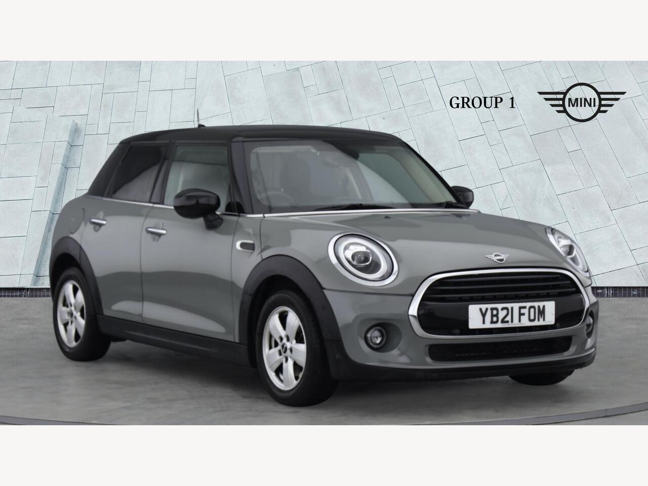 Main listing image - MINI Hatchback 5dr