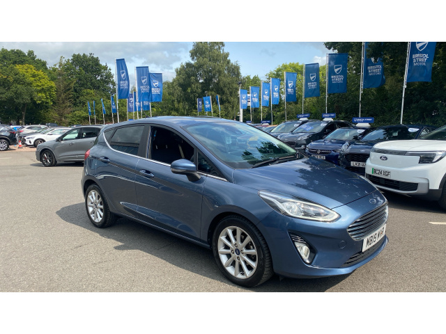 Main listing image - Ford Fiesta